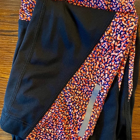 Nike Racer Dri-FIT Cropped Leggings Hyper Orange Reflective Silver - SMALL - Picture 3 of 5